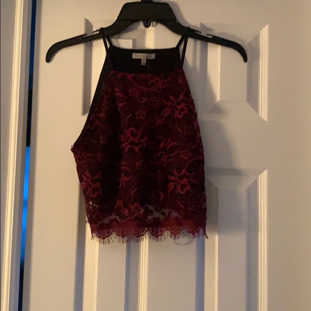 Cropped lace tank
